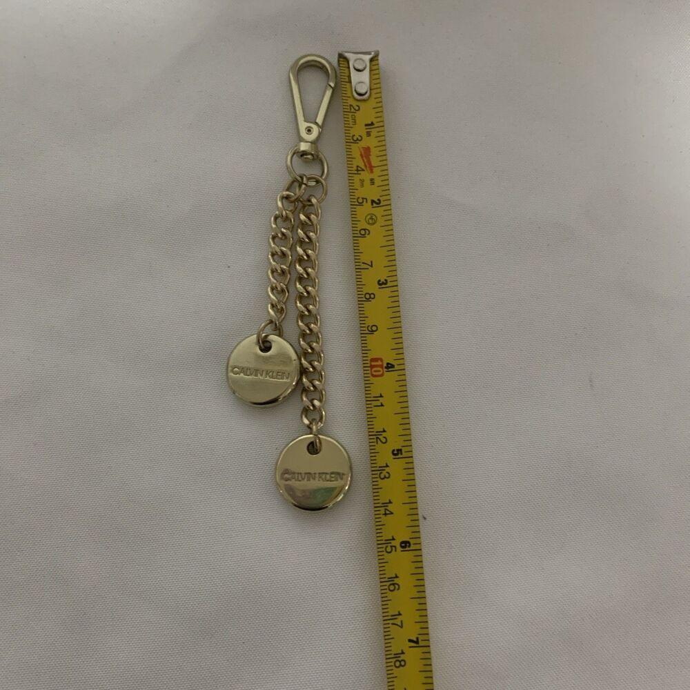 CALVIN KLEIN Goldtone Metal Logo Charms on Chain Purse Clip. E 404 - Picture 5 of 7